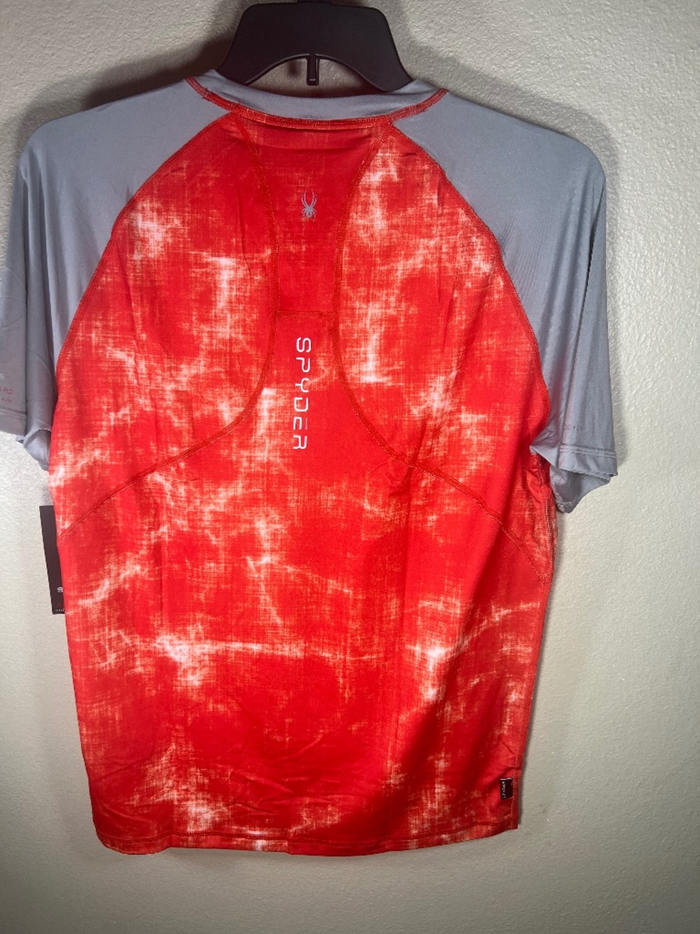 Spyder t shirt